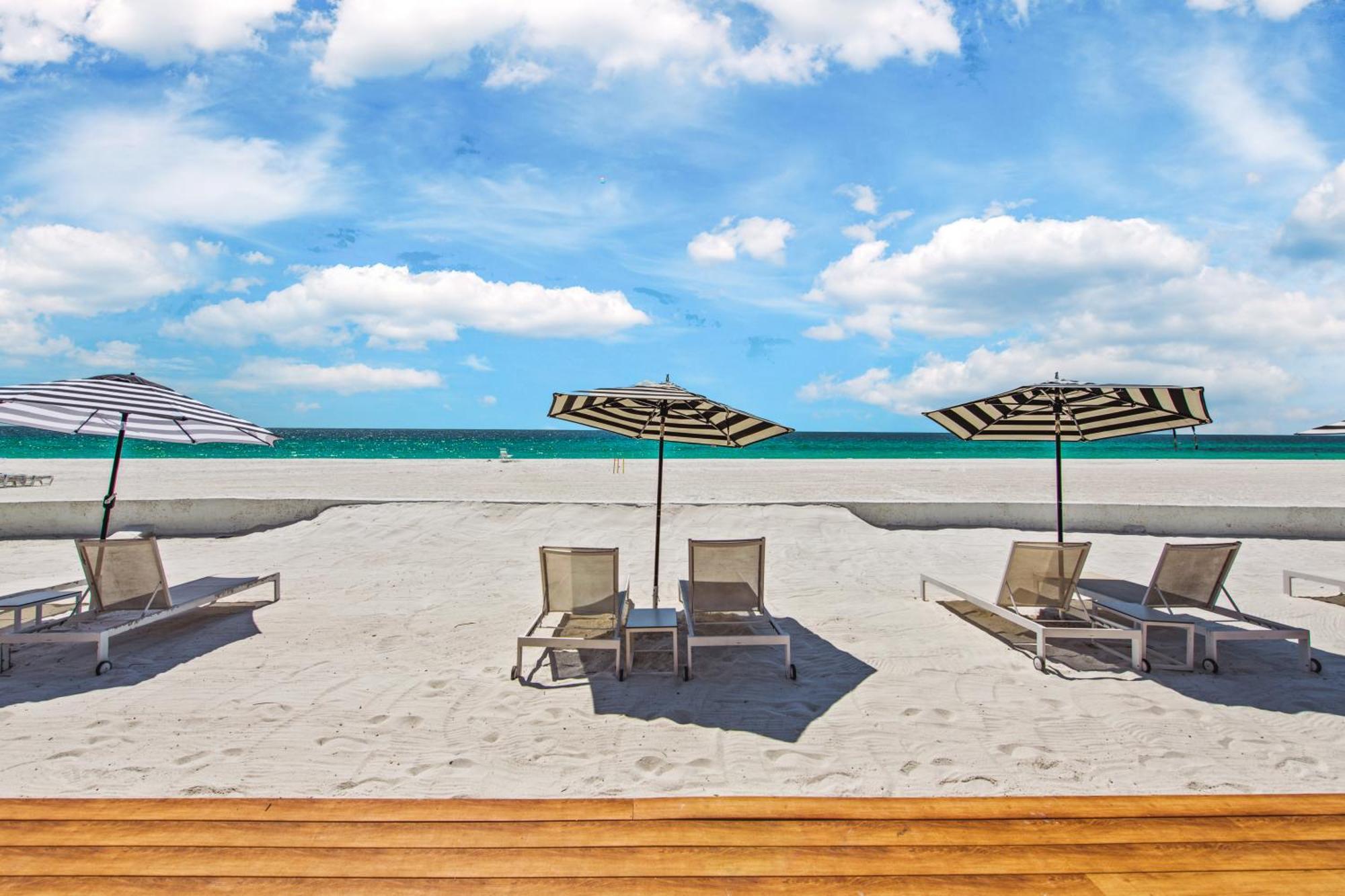 Seabreeze At Anna Maria Island Inn Bradenton Beach Exteriör bild